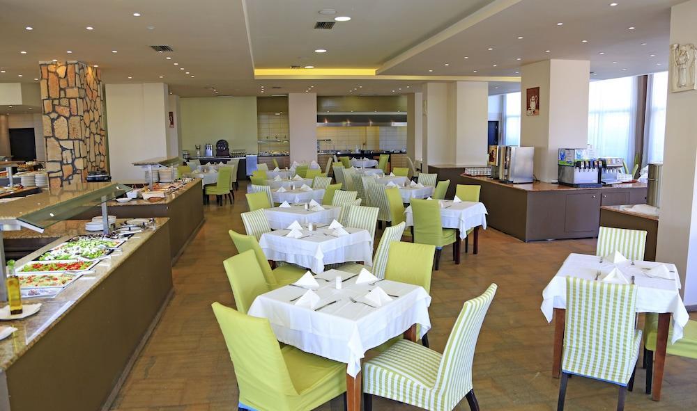 Labranda Kiotari Miraluna Resort Экстерьер фото