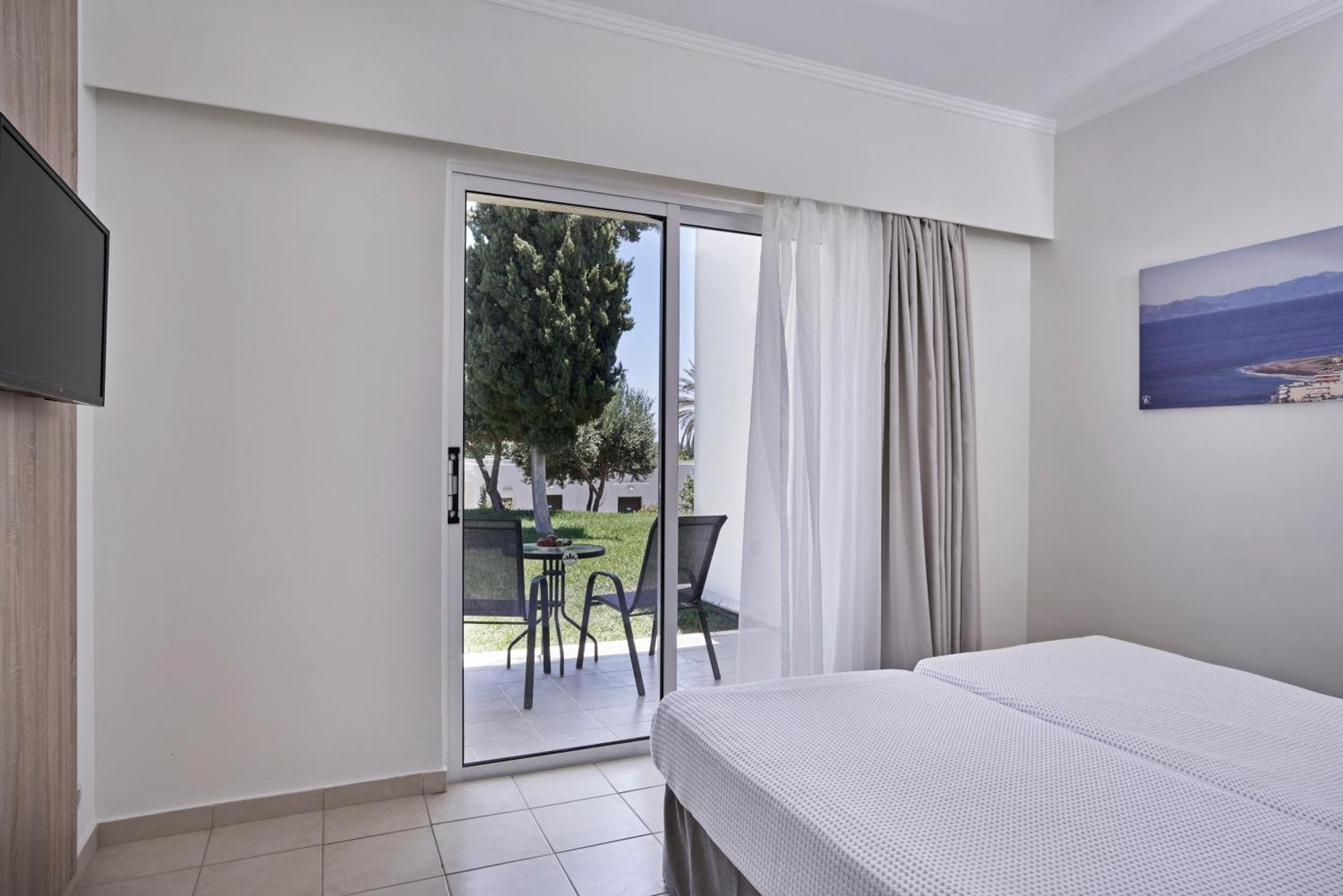 Labranda Kiotari Miraluna Resort Экстерьер фото