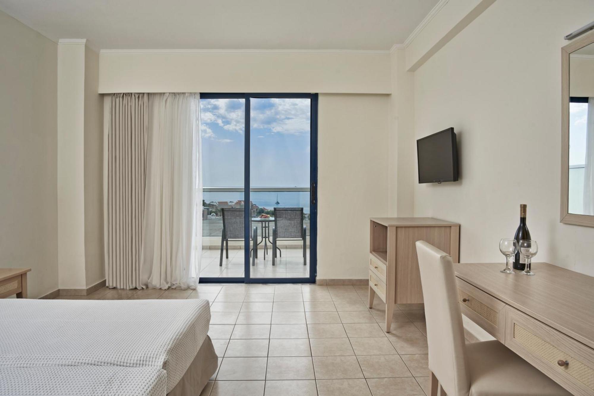 Labranda Kiotari Miraluna Resort Экстерьер фото