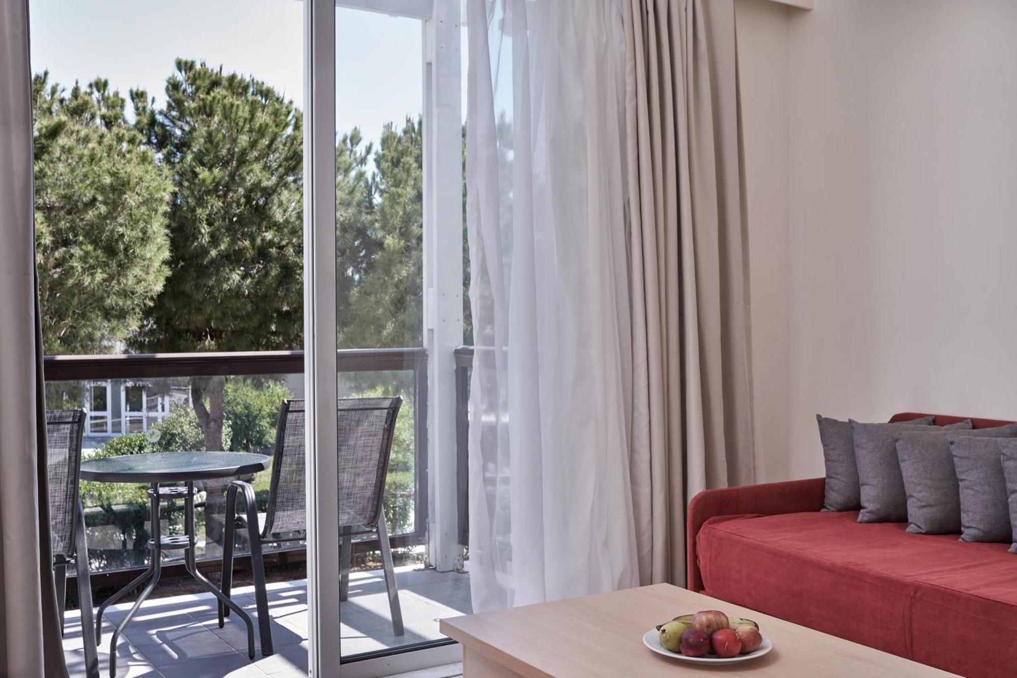 Labranda Kiotari Miraluna Resort Экстерьер фото